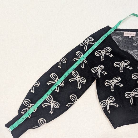 Willow & Wind Black Cardigan With Bow Design - Picture 5 of 7